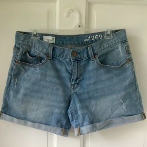 Gap Boyfriend Shorts